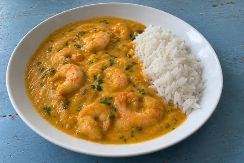 Bobó de camarão (shrimp in cassava cream)