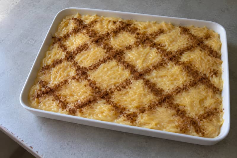 Sweet vermicelli pudding (aletria)