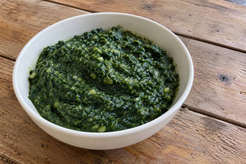 Portuguese creamed spinach (esparregado)