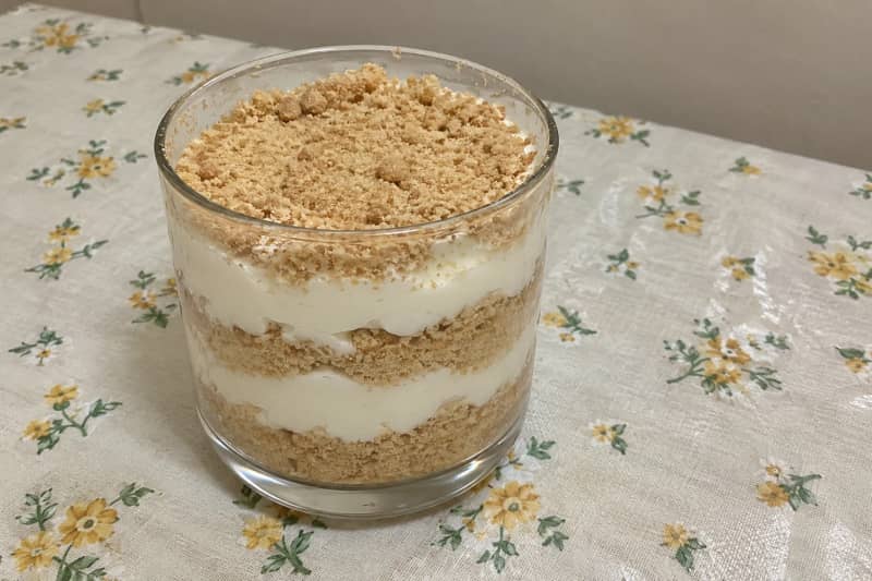 Sawdust pudding (serradura)