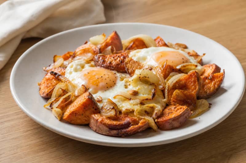 Sweet potato with fried eggs