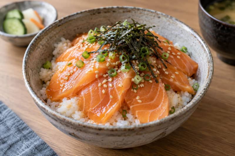 Salmon Donburi